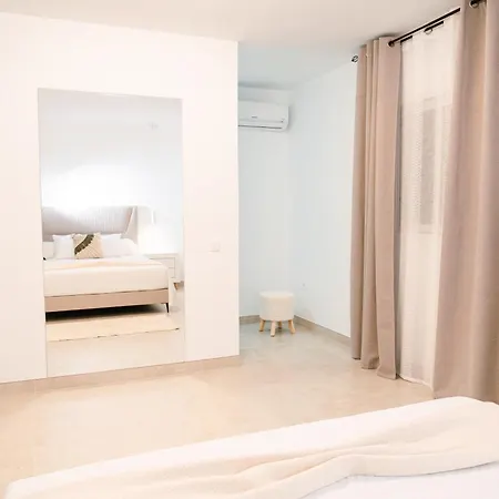 Dona Carmen 2 Las Playas